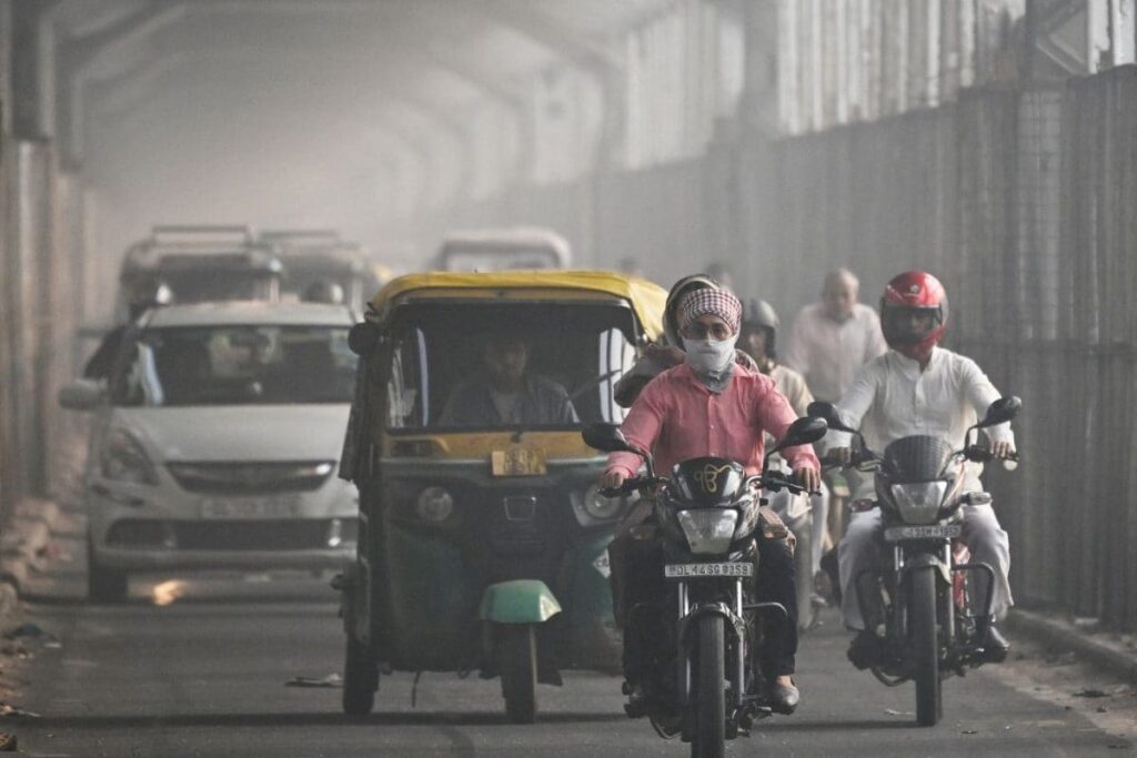 Offices To Operate At Half Strength, WFH For Others As Delhi Tightens Anti-Pollution Curbs