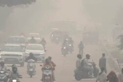 Delhi Air Quality Shows Modest Improvement, But Still Stands In 'Poor' Category As Haze Lingers