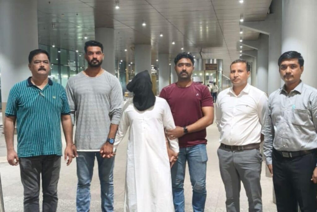 Dawood Aide Deported From Dubai, Major Drug Syndicate Linked With Bollywood Stars Under Scanner