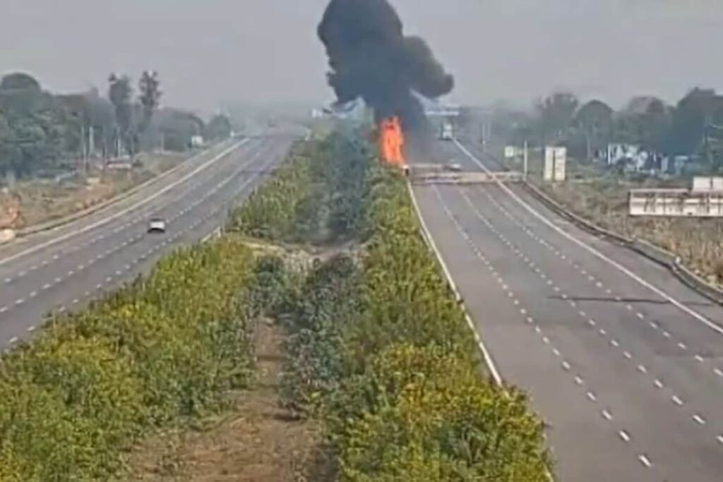 Truck Collides With LED Board On Delhi-Mumbai Expressway In Dausa; Driver Killed