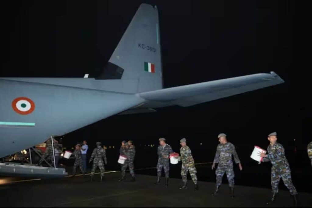 India Mobilises Ships, Aircraft And NDRF Teams As Cyclone Ditwah Kills Over 130 In Sri Lanka