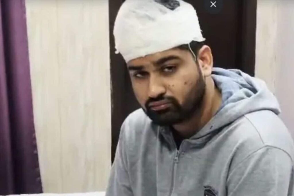 'Mom, Fiancee Were Inside Car': U'khand Man Injured In Delhi Blast Was Shopping For His Wedding