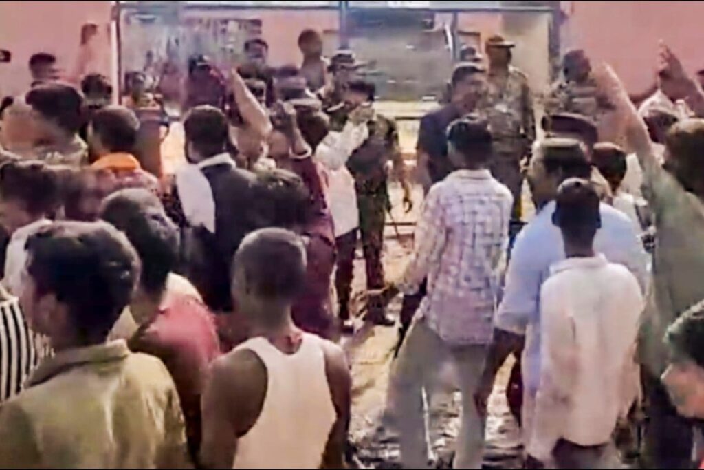 News18 Evening Digest: Bihar Deputy CM Attacked, Rahul Gandhi's Haryana 'Vote Chori' Claims & Other Top Stories