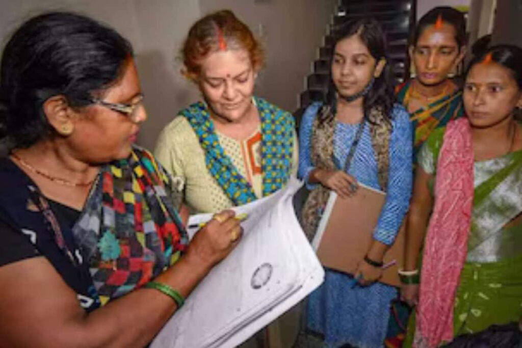 This Is How Much Karnataka’s Caste Census Staff Earned For Walking Door To Door