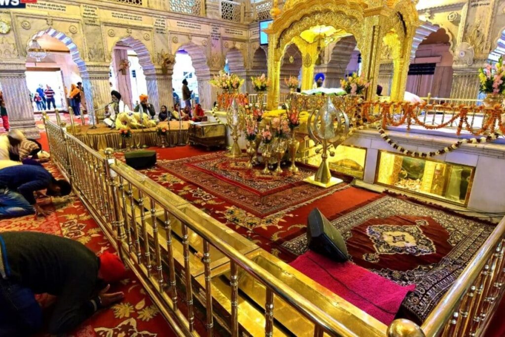 Delhi Govt Announces Nov 25 As Public Holiday For Shaheedi Diwas | Full List Of What's Open & Closed