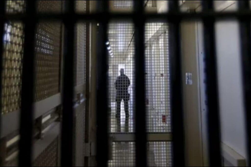 Vadodara Man Strangles Wife After Fight Over Unemployment, Arrested