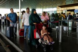 Delhi Airport Delays Spill Over To Mumbai, Lucknow, Other Cities As Air Traffic Disruptions Mount