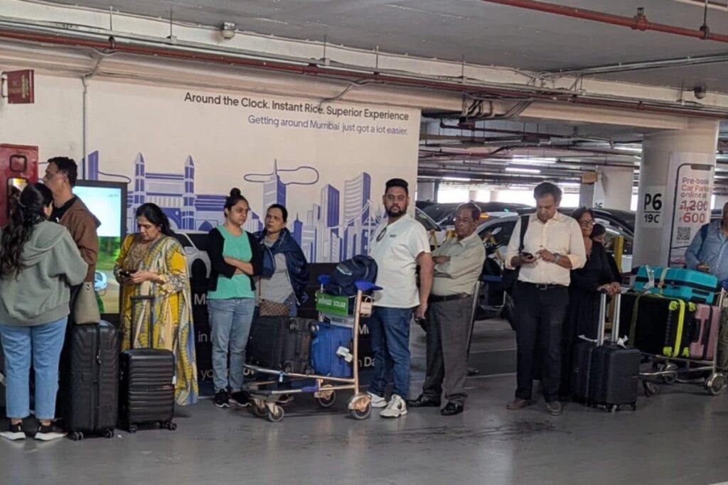 CNG Crisis Paralyses Mumbai After Pipeline Damage: Autos, Cabs Halt; Commuters Stranded