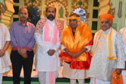 Mukesh Ambani In Nathdwara: Reliance CMD Donates Rs 15 Crore, Announces Centre For Pilgrims, Elderly