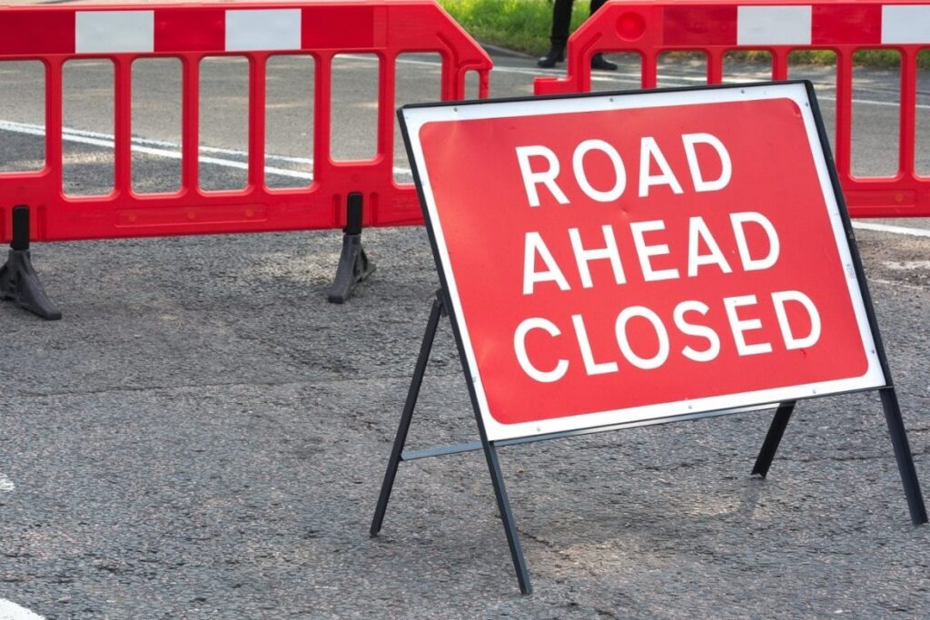 Union Minister Murlidhar Mohol Visits Pune Accident Site, Urges Permanent Solution