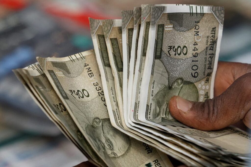 Rs 2.21 Crore 'Digital Arrest' Scam Foiled By Gujarat Bankers, 3 Elderly Men Rescued