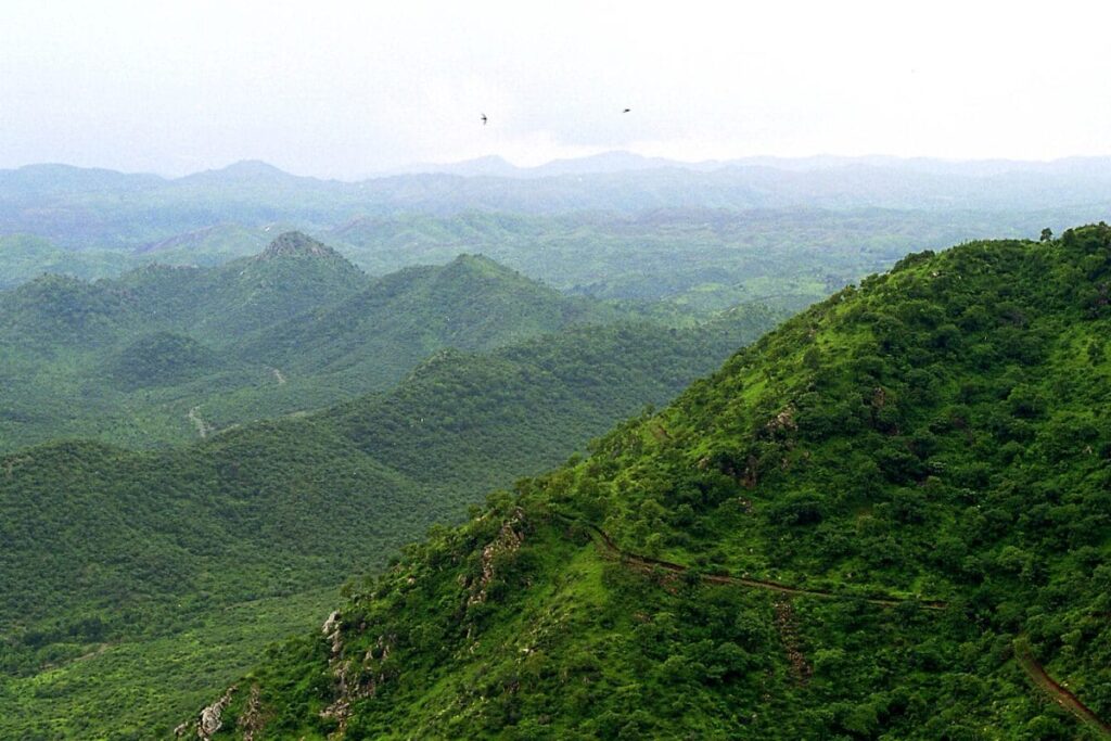 PIB Fact-Checks Claims On Aravalli Hills Amid Supreme Court Mining Ruling