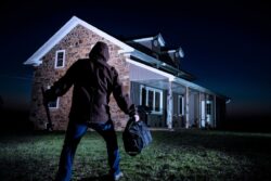 First He Stole, Then He Was Stolen, Then He Stole Again: Bengaluru Plot Twist