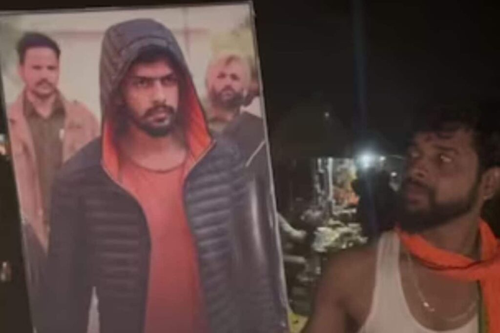 Fan Takes Lawrence Bishnoi Photo To Hanuman Birthplace In Karnataka, Fury Erupts