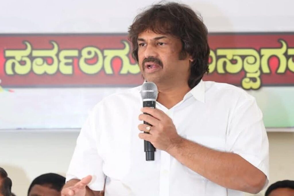 ‘Such Issues Lead Nowhere’: Education Minister Reacts To Hijab-Saffron Row At Karnataka College