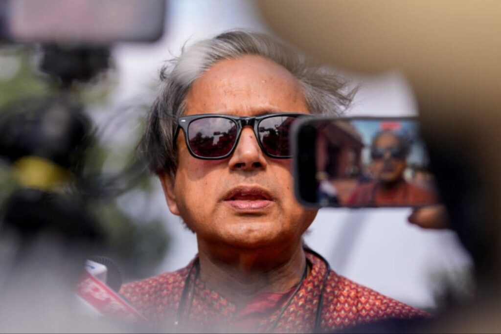 'Absence Of Clarifications': Shashi Tharoor Says Will Not Accept ‘Veer Savarkar Award’