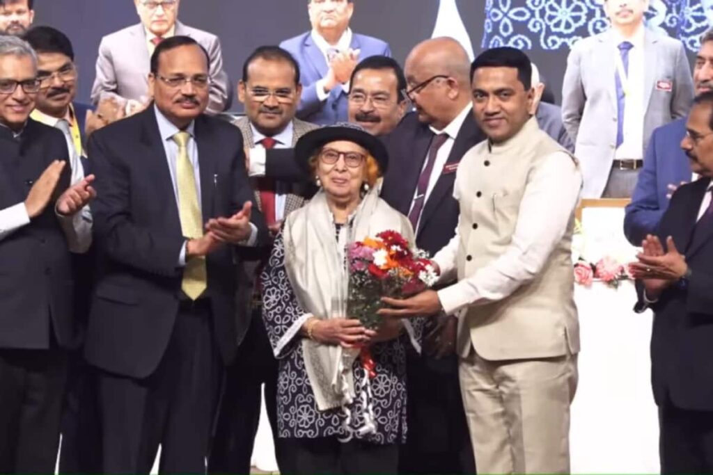 ‘Source Of Inspiration’: CJI Felicitates Goa’s First Woman Advocate Libia Lobo Sardesai