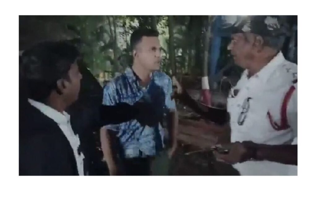Navy Officer Arrested For Assaulting Traffic Cop, Rash Driving In Intoxicated State In Vizag | Video