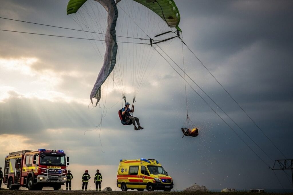 Experienced Pilot Killed In Paragliding Crash At Bir Billing, Operations Suspended