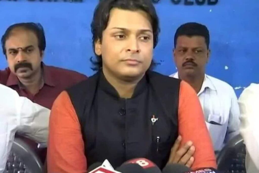 Rahul Easwar Gets Bail In Cyber Harassment Case Linked To Rahul Mamkootathil