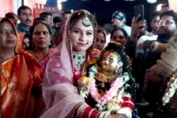 UP Woman ‘Marries’ Lord Krishna’s Idol In Hindu Ceremony After Receiving A Gold Ring In Prasad