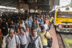 Central Railway To Restrict Platform Ticket Sales At 13 Stations Including Nagpur