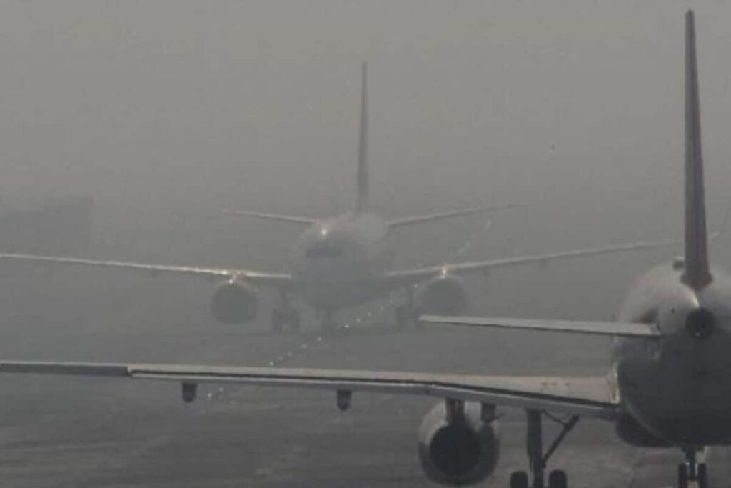 Delhi-NCR Shivers As Temperature Falls To 3°C, IMD Issues Red Alert For Dense Fog