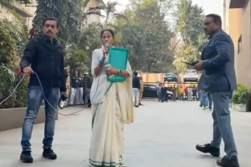 ED Raids Kolkata Office Of Mamata Banerjee's Poll Strategist; BJP, TMC Spar Amid Controversy