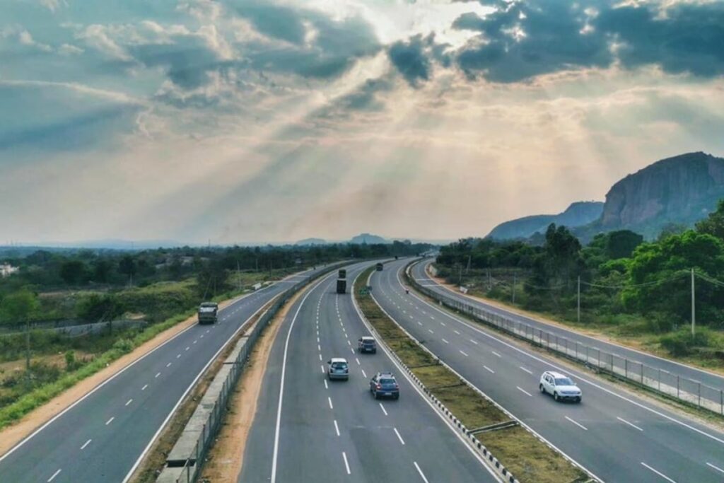 'Only 1 Km Built In 25 Years': HC Asks Karnataka Govt To Scrap Bengaluru-Mysuru Corridor Project