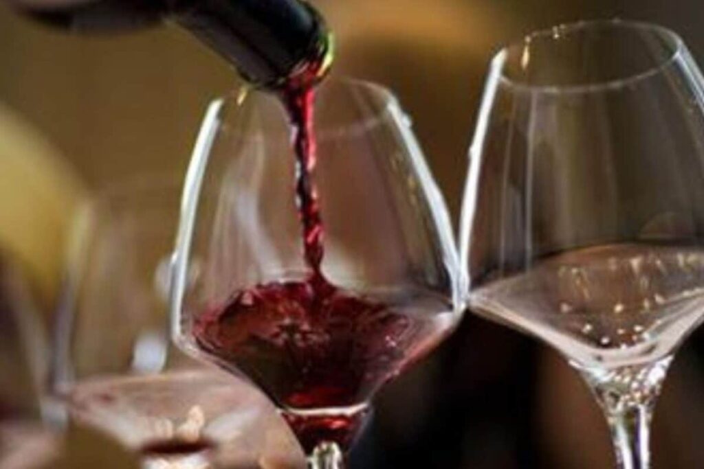 Alcoholic Beverage Industry Urges Telangana Govt To Pay Up Rs 3,900 Crore In Dues