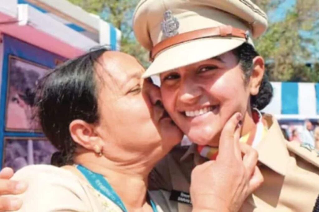 26-Year-Old Simran Bala Of J&K To Lead All-Male CRPF Unit In Republic Day Parade