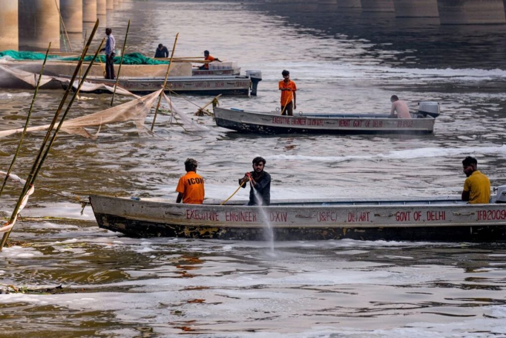 Yamuna Cleanup: Rs 80 Lakh Spent On 66-Day Foam Removal At Kalindi Kunj Before Chhath | Exclusive