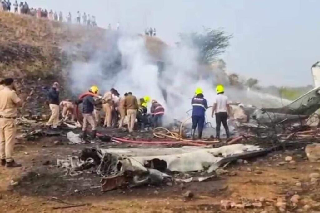 Devendra Fadnavis Writes To Aviation Minister, Seeks Probe Into Ajit Pawar's Plane Crash