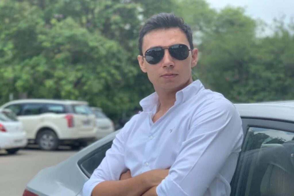 ‘Performance Review’ Meeting With Coach Turned Into Forced Back Rub, Assault: Teen Shooter