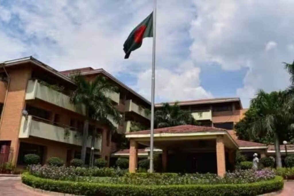 After New Delhi, Tourist Visas To Bangladesh Now Suspended From Kolkata Office