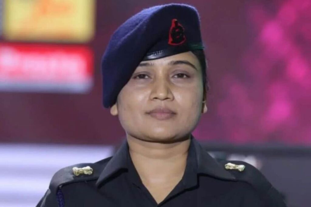 Wayanad Flood Hero Lt Col Seeta Shelke Wins Subhash Chandra Bose Award