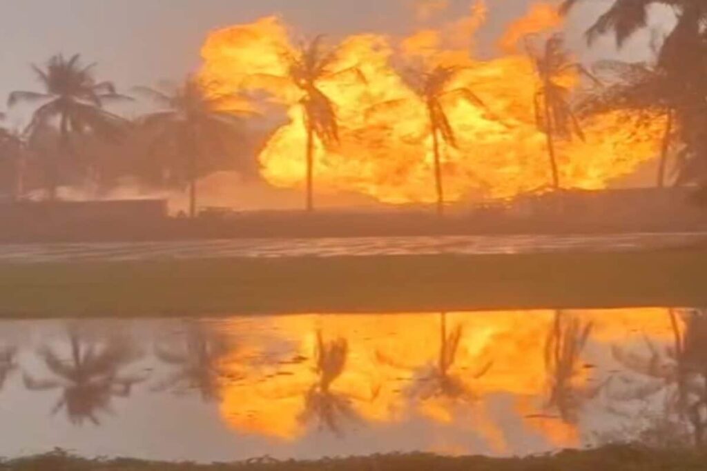 ONGC Oil Well Fire Rages For Second Day In Andhra’s Konaseema, Residents Shifted To Relief Camps