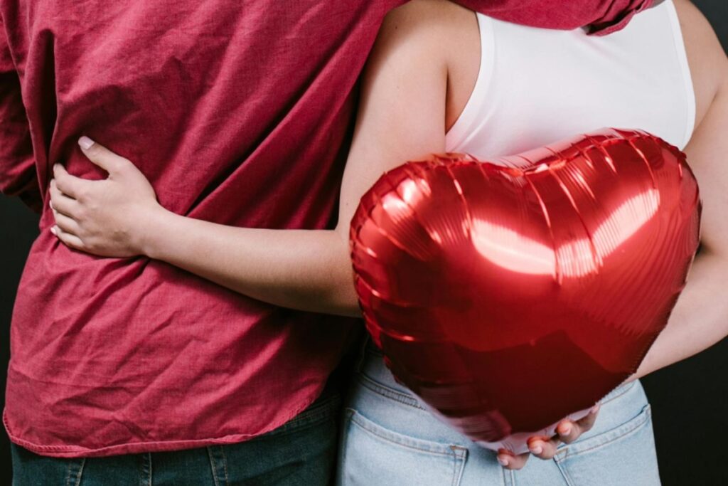 Valentine’s Day Gift Ideas For Her That Express Your Love Without Being Over-The-Top
