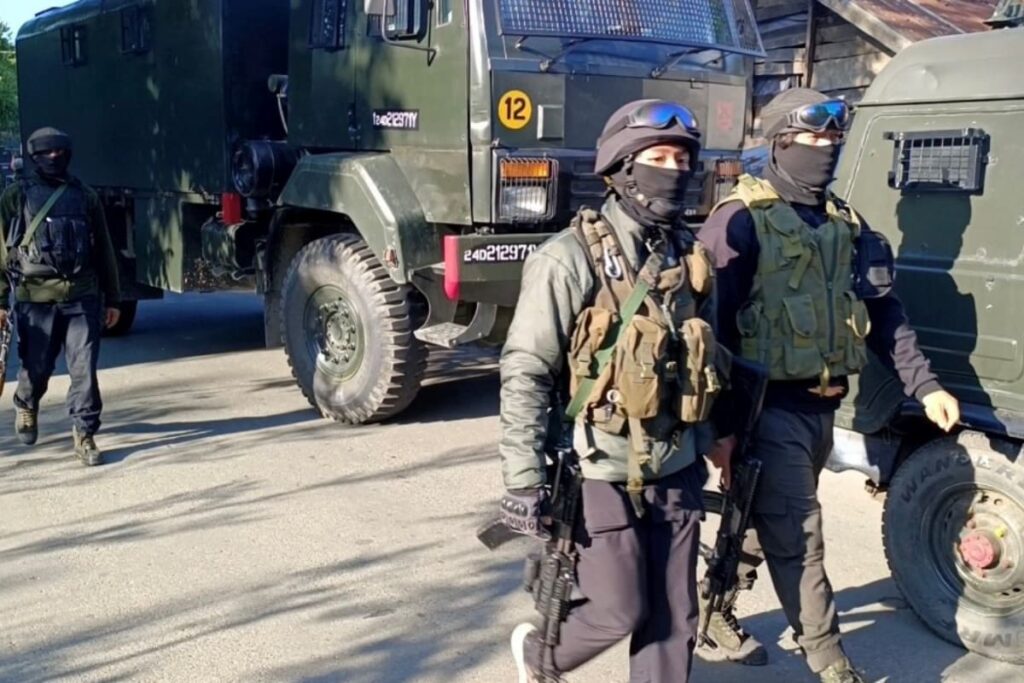 Jaish Terrorists Trapped As Fresh Encounter Breaks Out In Kishtwar