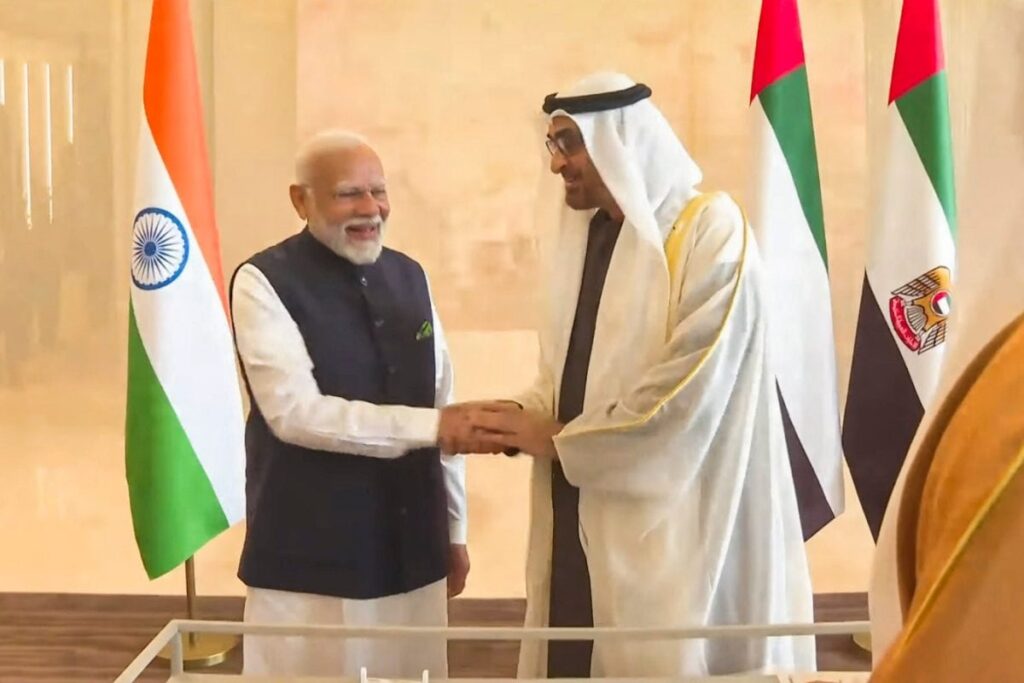 News18 Evening Digest: PM Modi Receives UAE President, IMF Upgrades India's Growth Forecast & Other Top Stories