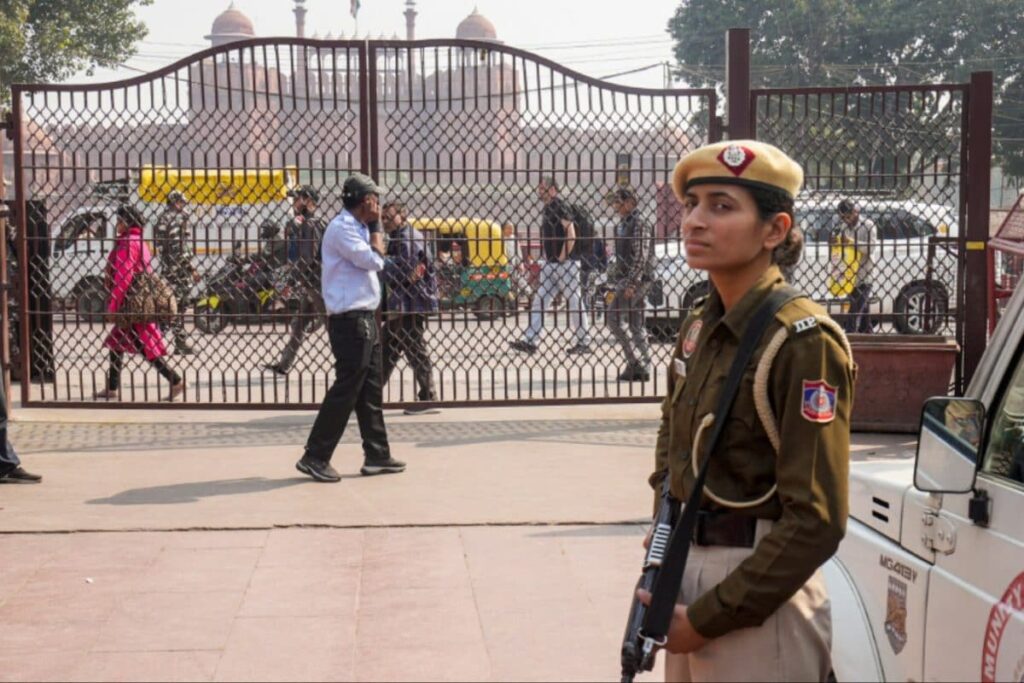 Bomb Threat Email To Delhi Assembly, Red Fort; Sender Mentions 'Khalistani Group'
