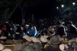 JNU Protest: Police, Students Injured In Violent Clashes, Union President Among 14 Held