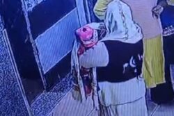 Woman Posing As Visitor Allegedly Flees With Newborn From Delhi Hospital, Probe Launched