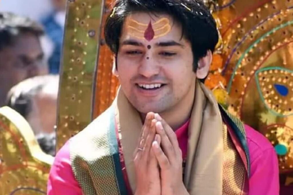 ‘Take Laddu, Take Barfi…’: Pandit Dhirendra Shastri’s Midnight Visit To MP Sweet Shop