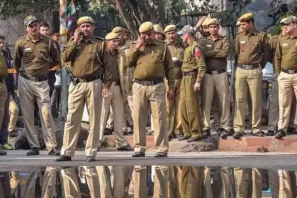 Tension Grip Jaipur After Cop Assaults Temple Priests On Mahashivratri