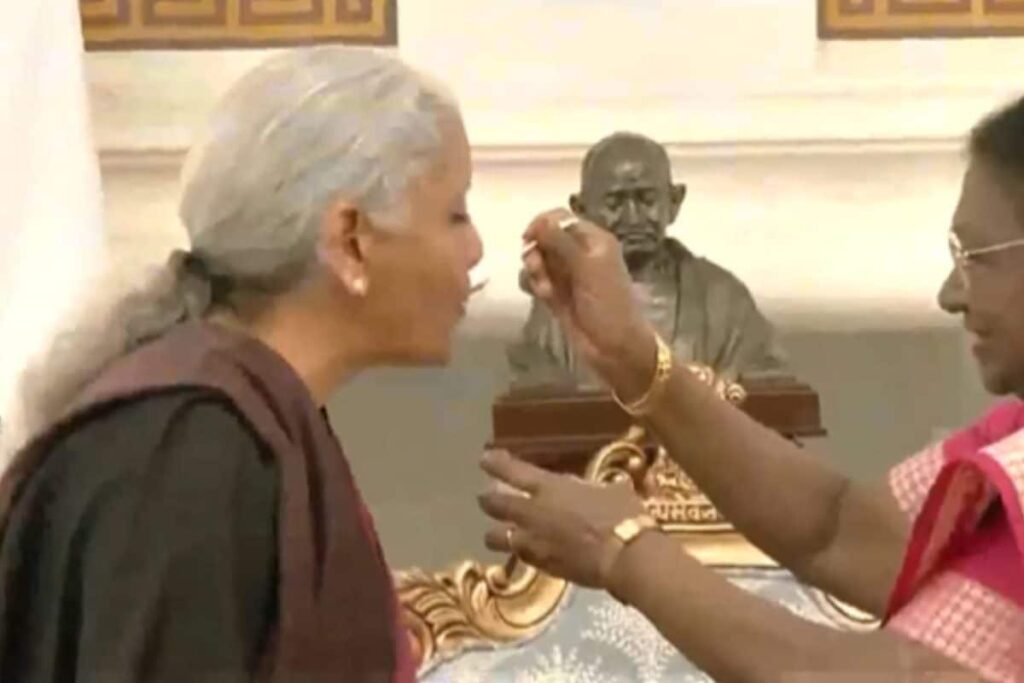 President Murmu Feeds FM Sitharaman ‘Dahi-Cheeni’ Again: Budget 2026’s Lucky Tradition + Science & Astrology Decoded