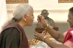 President Murmu Feeds FM Sitharaman ‘Dahi-Cheeni’ Again: Budget 2026’s Lucky Tradition + Science & Astrology Decoded