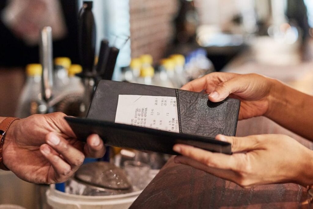 No Mandatory Service Charge: Centre As Restaurants Across India Slapped With Hefty Fines