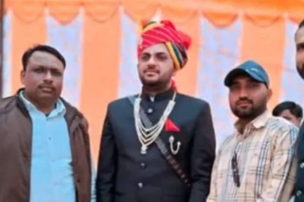 Rajasthan Cop Suspended After Wanted Criminals Seen Dancing, Showering Notes At His Wedding