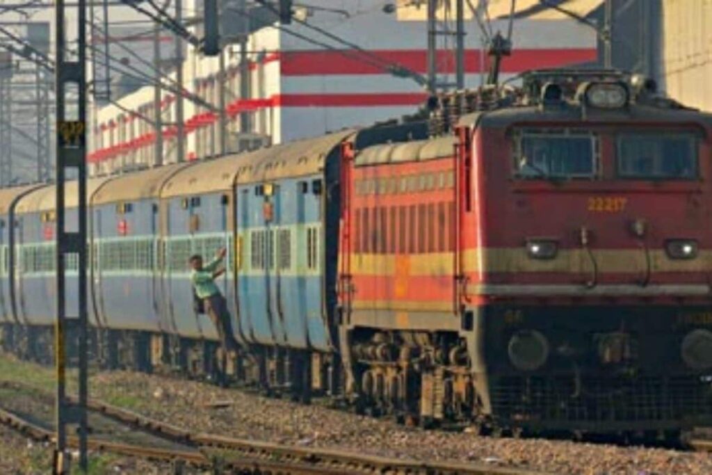 Odisha Passengers Had AC Tickets In Hand, But Entire Train Coach Was Missing— Wait, What Happened Next?